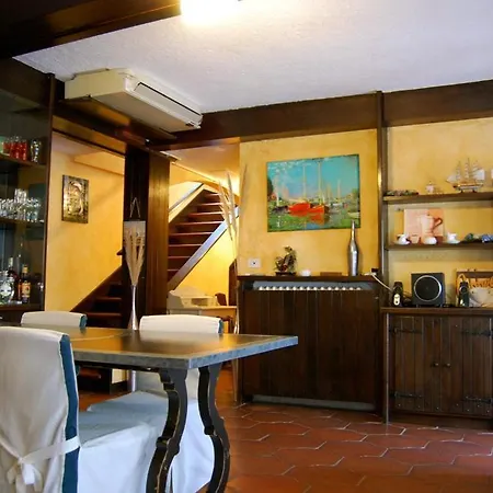 Alojamento de Acomodação e Pequeno-almoço Rita Sanremo