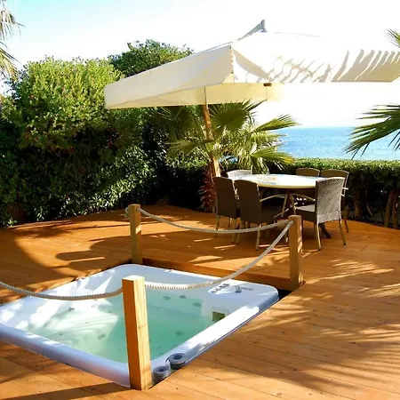 Rita Bed and Breakfast 3*